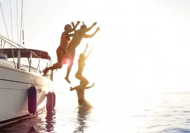 How to Rent a Boat with Your Own Personal Skipper