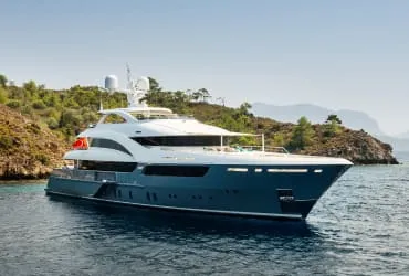 Hatteras Luxury Yacht